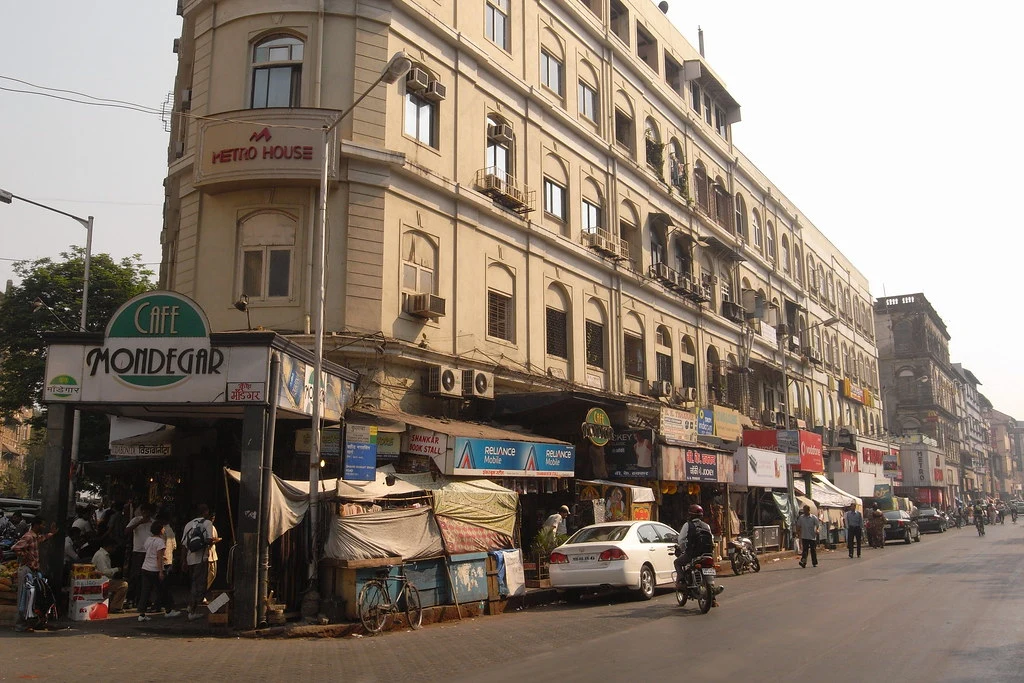 Colaba Causeway