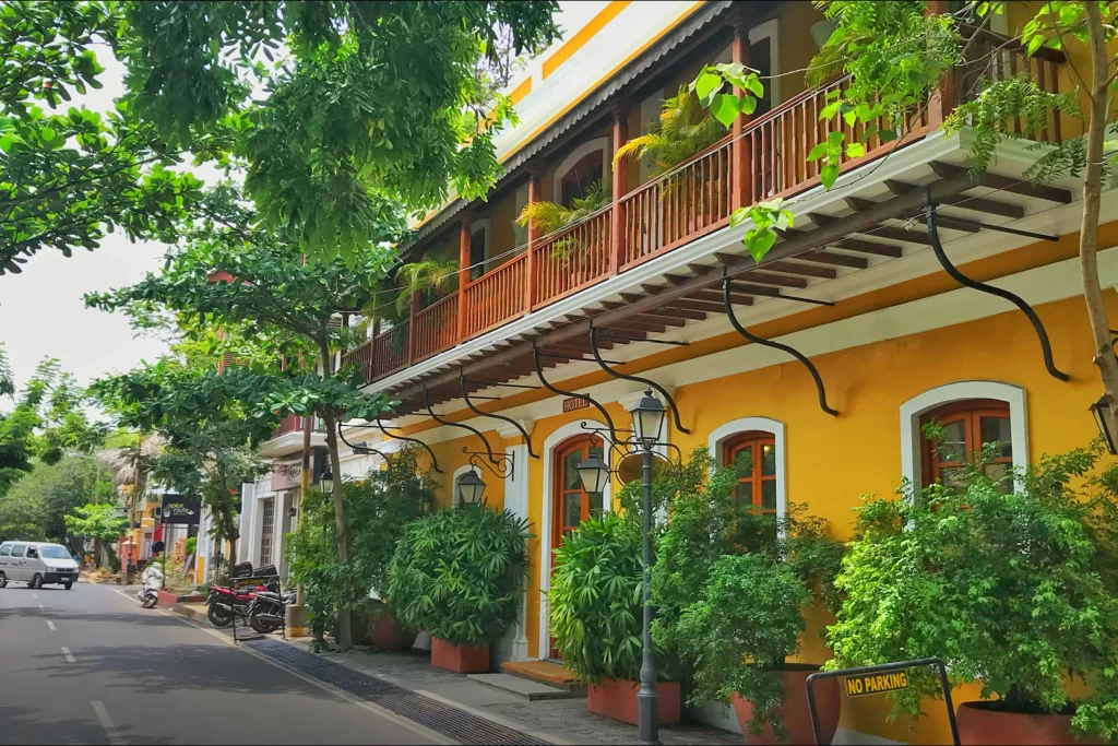 Pondicherry, Tamil Nadu