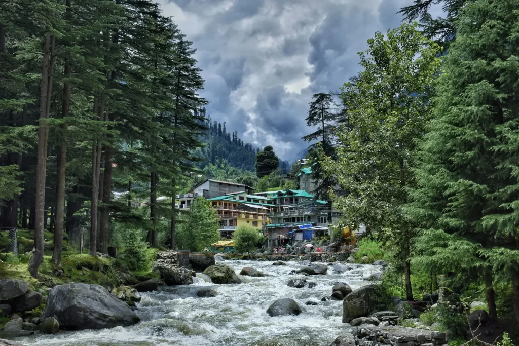 2. Manali, Himachal Pradesh