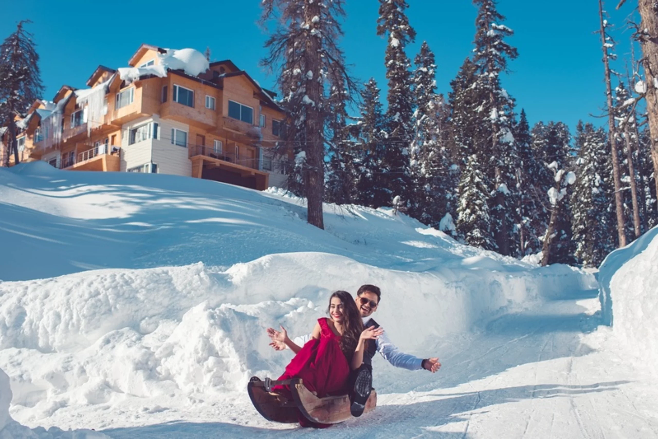 Best Snow Places For Honeymoon Outside India For 2025